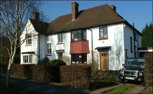 12 Sutcliffe Close
